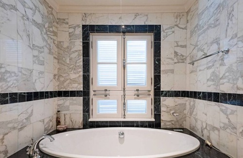 Schooner Bay Casa | Schooner Bay 401 by The Villa Life
