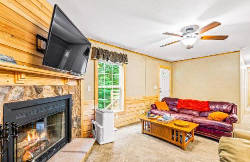 Schroon Lake Casa | Schroon River Bend Getaway