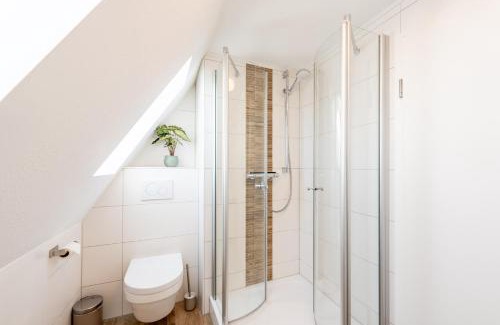 Sasbachwalden Apartamento | SCHUSTERjunge Homes I Zentrale Ferienwohnung I neu & modern I 2 Zimmer bis 4 Personen