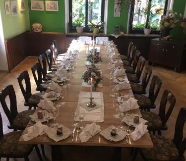 Arnsdorf Casa | Schwarzes Ross