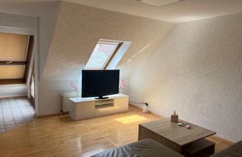 Simmozheim Apartamento | Schwarzwald-Luft 3,5 Zimmer 90qm mit Doppelgarage