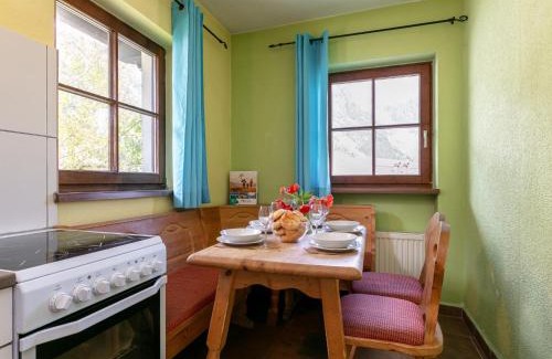 Huben Apartamento | Schweizerhof Enzian
