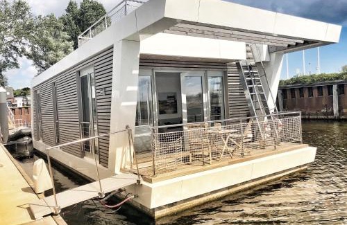 Grossenbrode Alquiler De Eote | Schwimmendes Ferienhaus Heimathafen