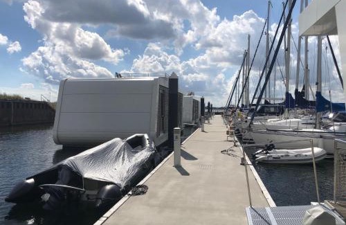 Grossenbrode Alquiler De Eote | Schwimmendes Ferienhaus Heimathafen