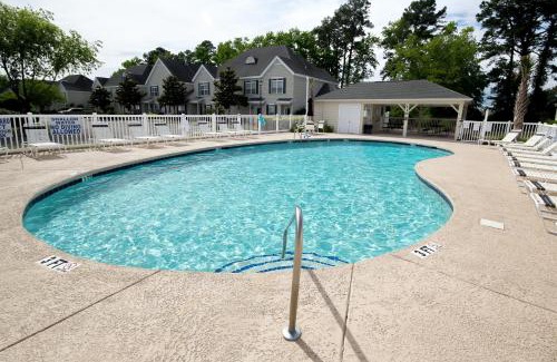 Little River Apartamento | Scotch Broom I-102