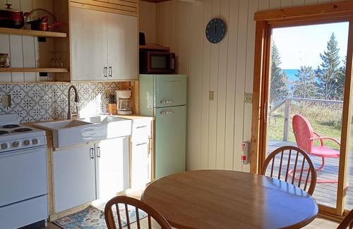 Croftville Cabina | "Scotch Pine": Classic North Shore Cabin Near Grand Marais