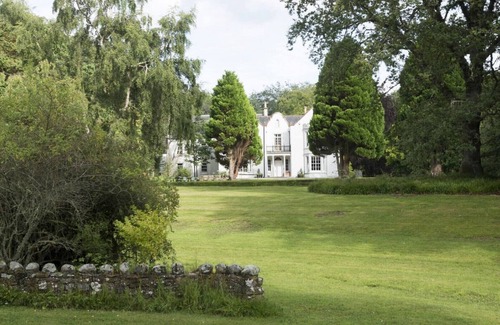 Cromarty Firth Casa | Scottish Highlands Country House - Sleeps 32