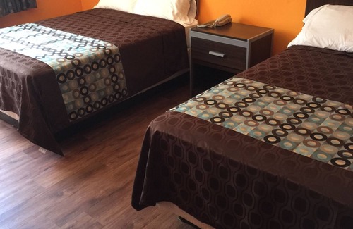 Southeast Houston Hotel | Scottish Inn & Suites - Hobby Airport