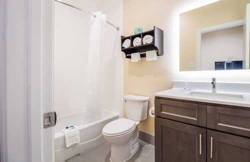 Houston Hotel | Scottish Inn & Suites Houston Willowbrook