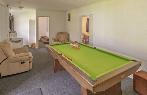 Whiritoa Casa | SCOTTS BASE - WHIRITOA BEACH HOLIDAY HOME in Whiritoa Beach
