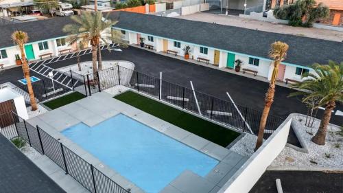 Chandler Casa | Scottsdale - 445 N Arizona Ave Unit 5