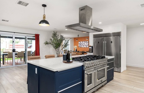 La Paz At Desert Springs Casa | Scottsdale 7-BR Oasis: Speakeasy, Pickleball, Golf