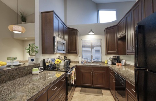 The Joshua Tree Condominio | Scottsdale - Boho Cactus Condo - Newly Renovated!