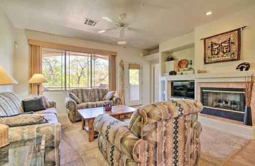 Central Scottsdale Apartamento | Scottsdale Condo with Balcony and Resort Amenities!