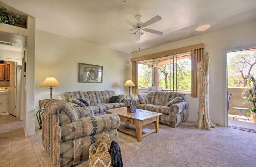 Central Scottsdale Apartamento | Scottsdale Condo with Balcony and Resort Amenities!