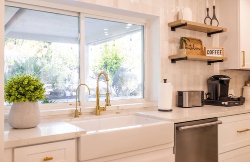Raskin Estates Casa | Scottsdale Dreyfus 5 Bedroom Home by RedAwning