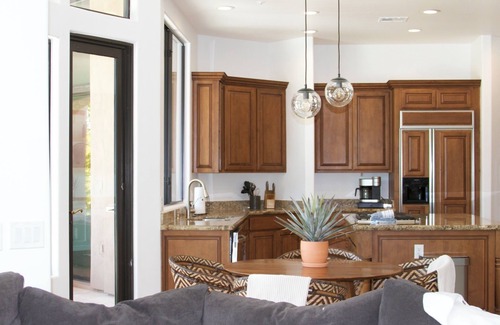 McDowell Acres Casa | Scottsdale Paradise- POOL, Spa, Pickleball/Basketball, Fire Pit & Great HIKING!
