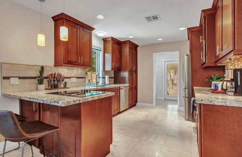 Scottsdale Country Acres Casa | Scottsdale Playhouse | Pool & Mini Golf in OldTown