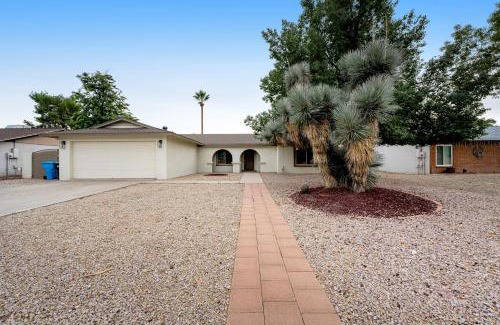 Paradise Valley Village Casa | Scottsdale's Charmer
