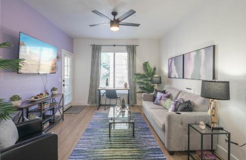 Kierland Apartamento | Scottsdale Stay - Parking - Pool - King Beds - N272