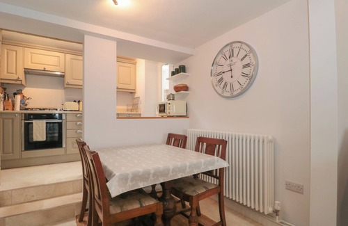 Stoke-sub-Hamdon Cabaña | Scrambles Cottage