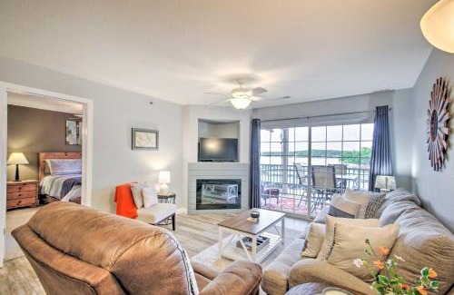 Lake Ozark Apartamento | Screened Balcony with Views Sleek Lake Ozark Gem!