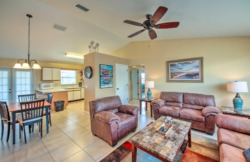 Highland Apartamento | Screened Porch and Pool Access Cozy Sebring Condo