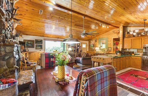 Marble Cabina | Screened Porch, Deck + Mtn Views: Andrews Retreat!