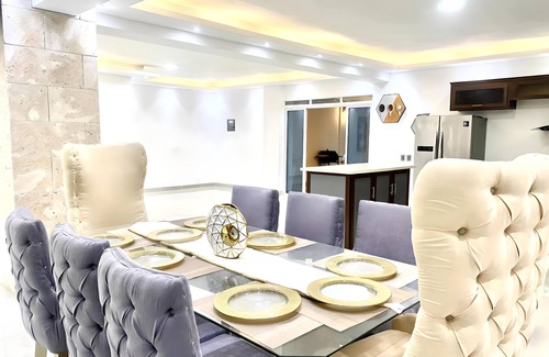 Downtown Santo Domingo Villa | SD 14BR Welcome Party Villas II & III