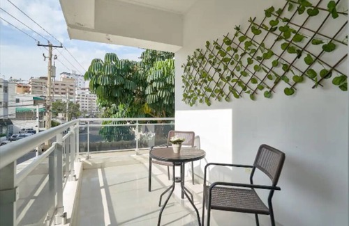 La Arboleda Casa | SD 3BR Luxury Sunshine Apt 1 + Bonus