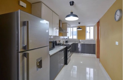 La Arboleda Casa | SD 3BR Luxury Sunshine Apt 3 +Bonus