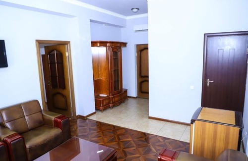 Erebuni Hotel | SD David Hotel