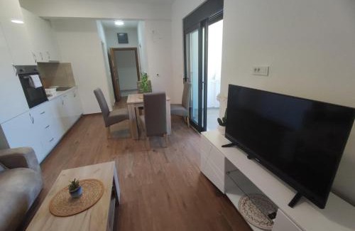 Dobra Voda Apartamento | SD LUX APARTMENTS