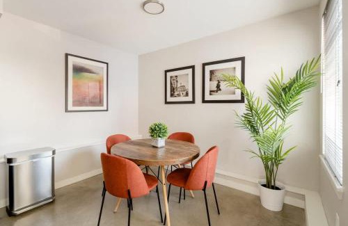 Belmont Apartamento | SE 19th - Food Trucks & Vintage Shops
