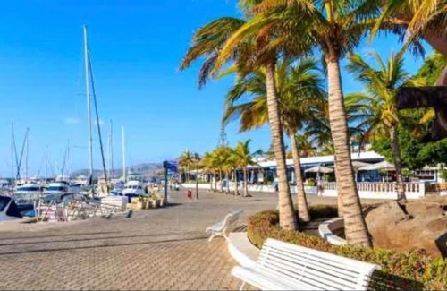 Puerto Calero Alquiler De Eote | Se alquila Barco-Casa, Lanzarote