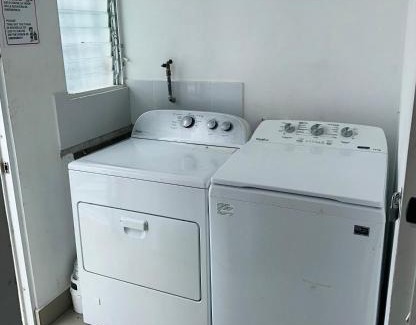 Santiago de los Caballeros Apartamento | Se renta apartamento amueblado , ubicados en Santiago , 3 habitaciones , 2 bańos , 2 parqueo , área de juego y Piscina.