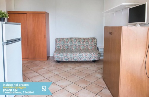 Senigallia Apartamento | SE001 - Senigallia, one bedroom apartment on the sea with beach