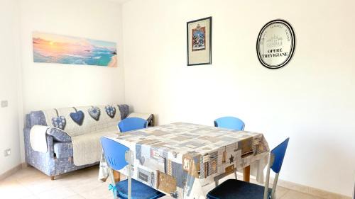 Senigallia Apartamento | SE182 - Senigallia, trilocale fronte mare con balcone e posto auto