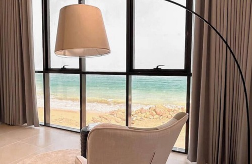 As Sifah Casa | Sea : A Refined Coastal Retreat