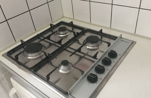 Dirkshorn Casa | Cerca: mar y ciudades, relájese en su propio Steinbunaglow bañado por el sol