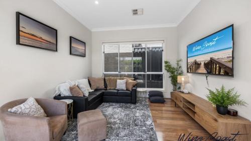 Kingston Park Casa | Sea Belle By Wine Coast Holidays