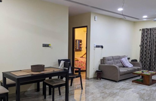 Semmencherry Apartamento | Sea breeze 2bhk apartment