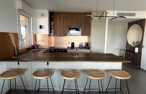 Saint Antoine Apartamento | Sea breeze: a 3 bedroom 2 bathroom apartment with a shared pool in Nice