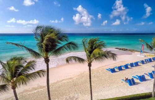 Oistins Hotel | Sea Breeze Beach House All Inclusive by Ocean Hotels