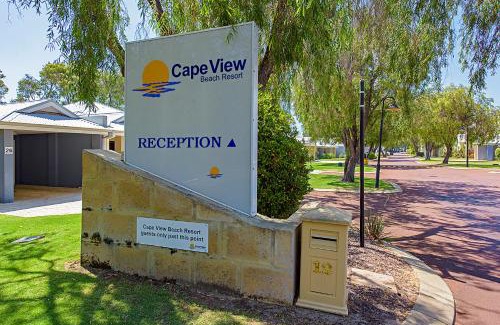 Broadwater Casa | Sea Breeze Family Retreat at Cape View Resort