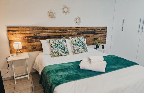Gonubie Apartamento | Sea Breeze Manor - Green Unit