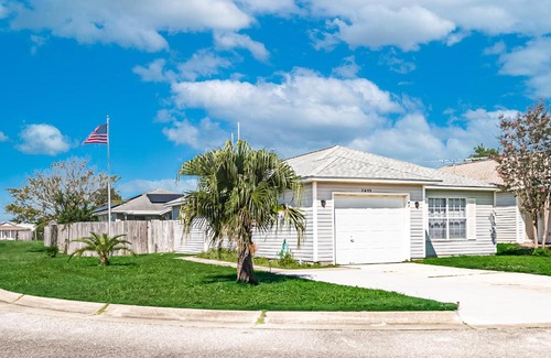 Navarre Casa | Sea Breeze Retreat