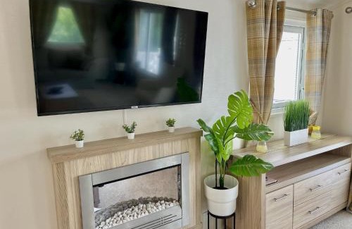 Newquay Villa | Sea Breeze Villa near to Newquay sleeping 6 guests