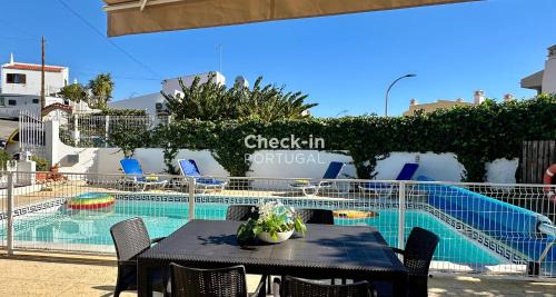 Areias de Sao Joao Villa | Sea by Check-in Portugal - heatable pool