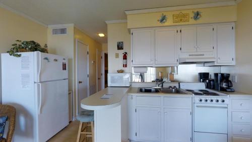 North Myrtle Beach Apartamento | Sea Cabin Unit 206 Cherry Grove